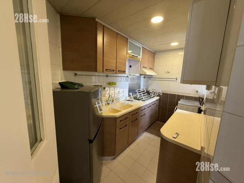 South Horizons Rental 3 Bedrooms , 2 Bathrooms 581 ft²