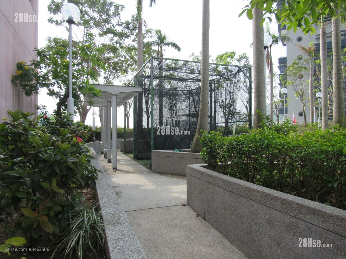 Broadview Court Sell 2 Bedrooms , 1 Bathroom 422 ft²