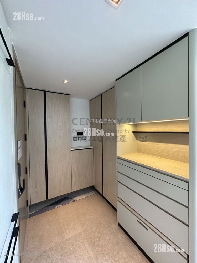 雲滙 租盤 605 平方呎