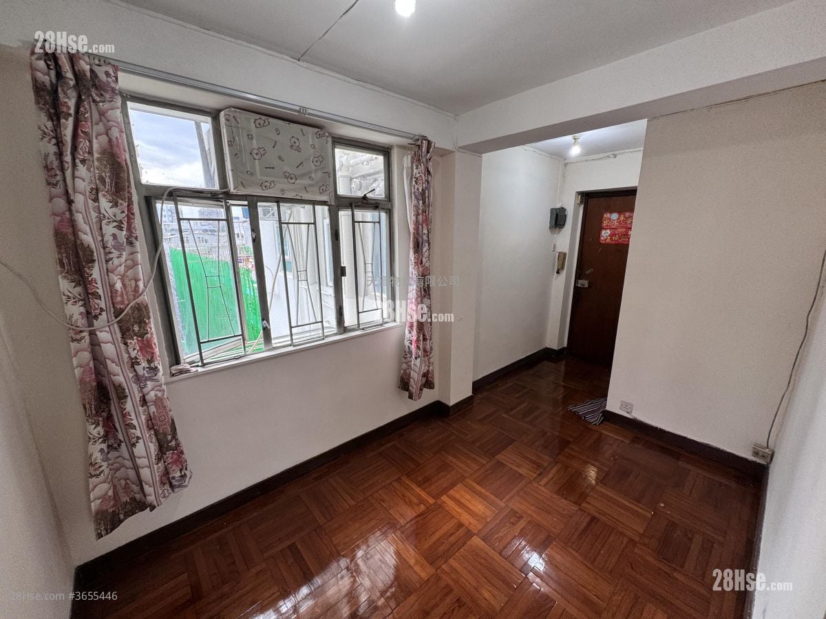 Double Mansion Sell 2 Bedrooms , 1 Bathroom 291 ft²