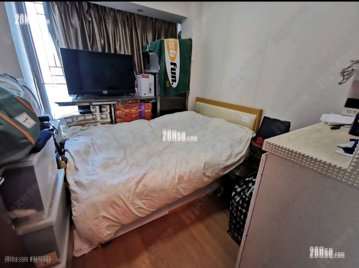 Celestial Heights Sell 3 Bedrooms , 2 Bathrooms 1,137 ft²