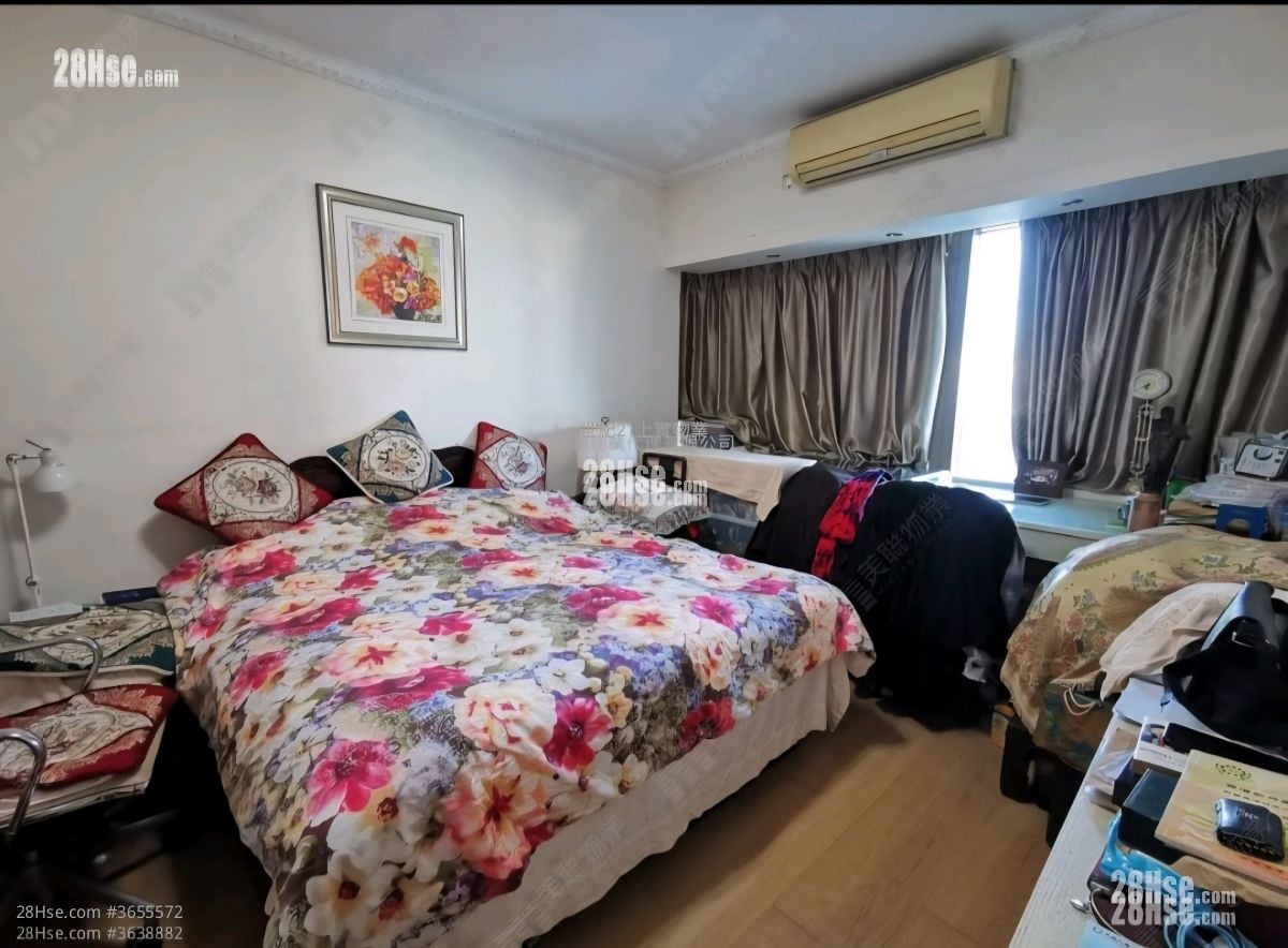 Celestial Heights Sell 3 Bedrooms , 2 Bathrooms 1,137 ft²