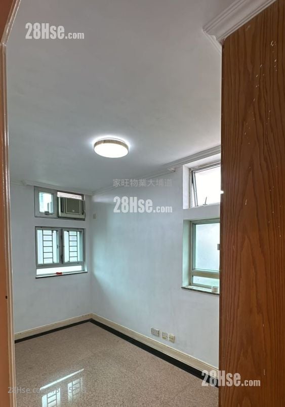 宝佩苑 售盘 3 房 , 2 浴室