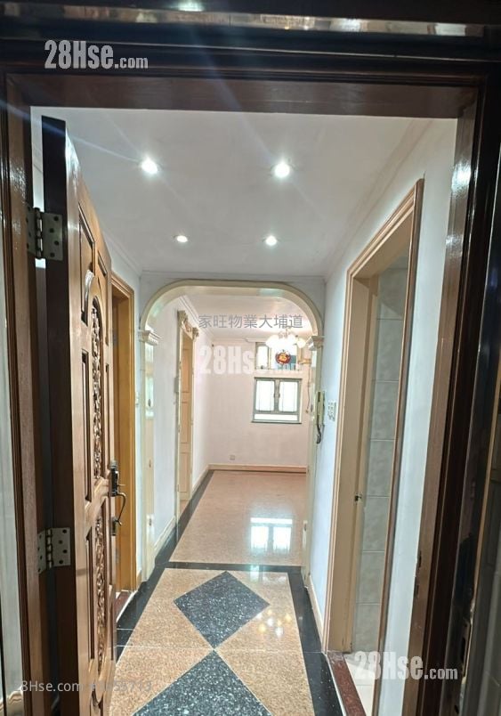 宝佩苑 售盘 3 房 , 2 浴室