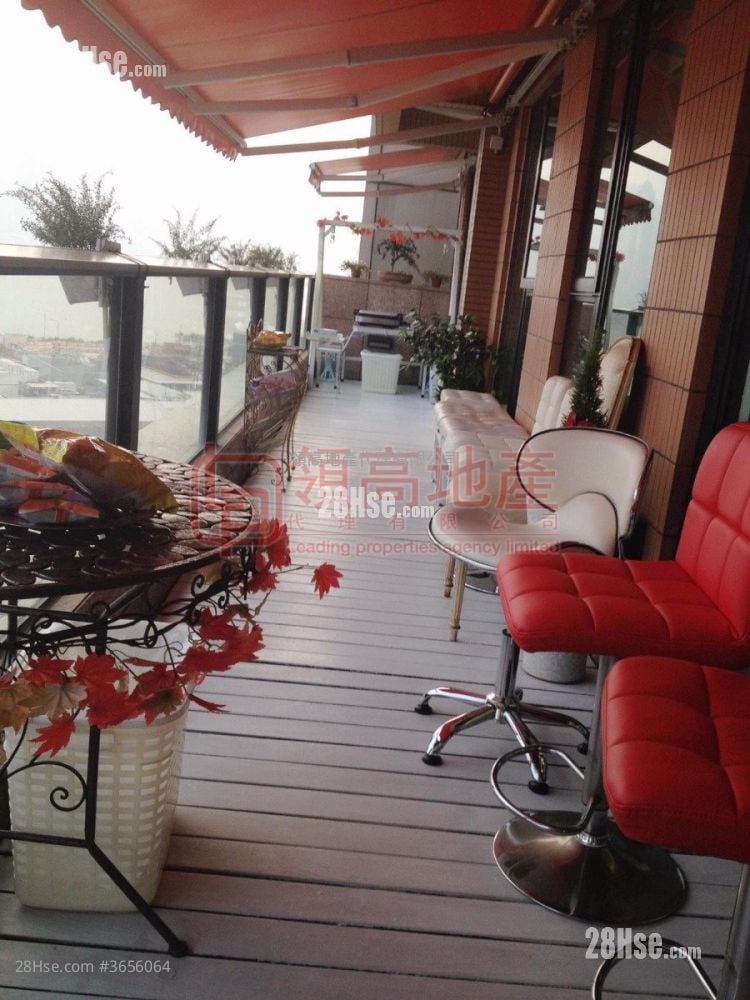 The Arch Sell 3 Bedrooms , 2 Bathrooms 934 ft²