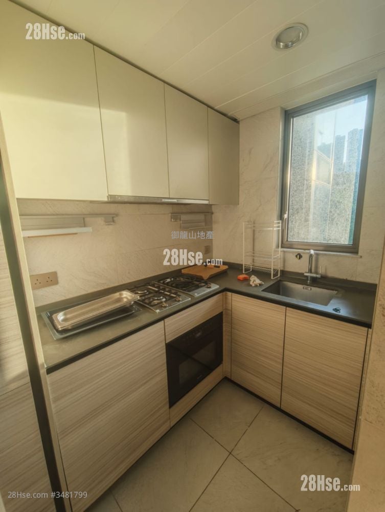 The Arles Rental 2 Bedrooms , 1 Bathroom 527 ft²