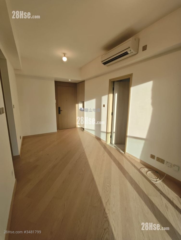 The Arles Rental 2 Bedrooms , 1 Bathroom 527 ft²