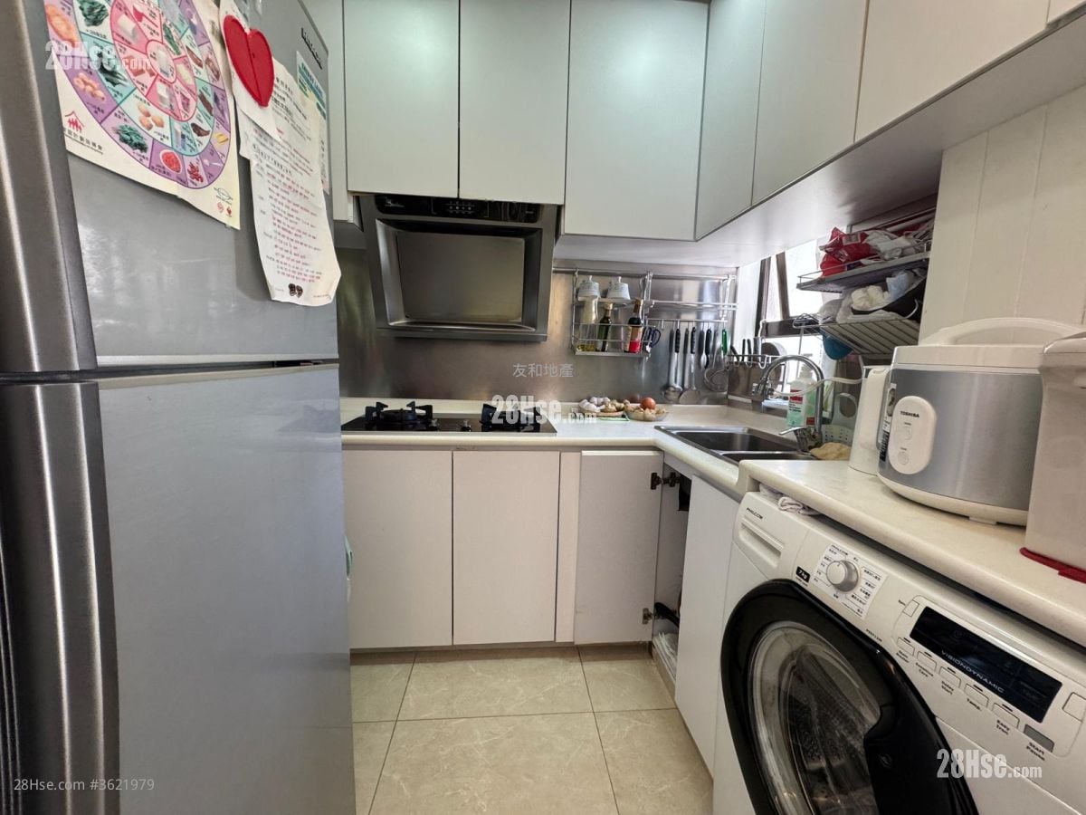 百美花園 售盤 2 房 , 1 浴室 445 平方呎