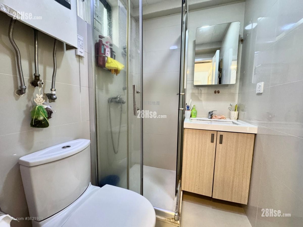 百美花園 售盤 2 房 , 1 浴室 445 平方呎