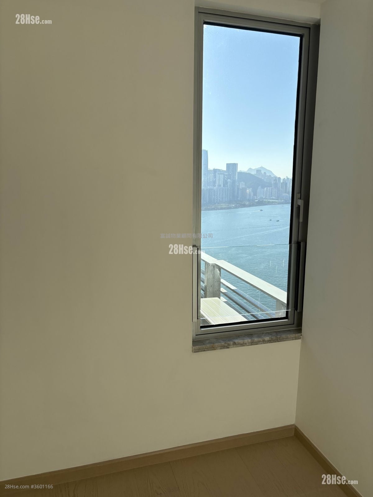 亲海駅 售盘 3 房 , 2 浴室 707 平方尺