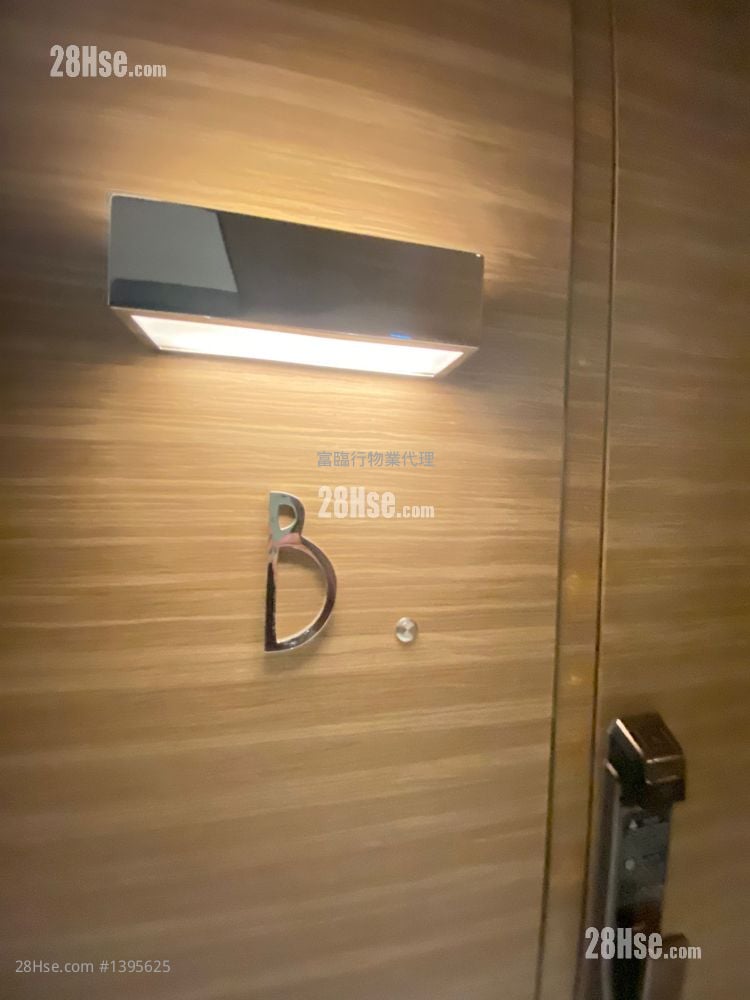 倚南 售盘 1 房 , 1 浴室 320 平方尺