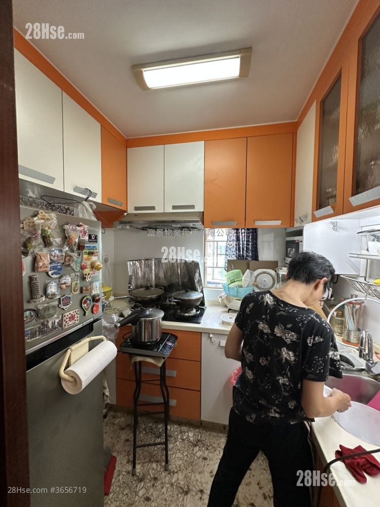 Fortune Villa Sell 3 Bedrooms , 1 Bathroom 653 ft²