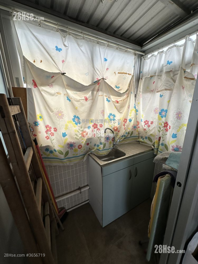 Fortune Villa Sell 3 Bedrooms , 1 Bathroom 653 ft²