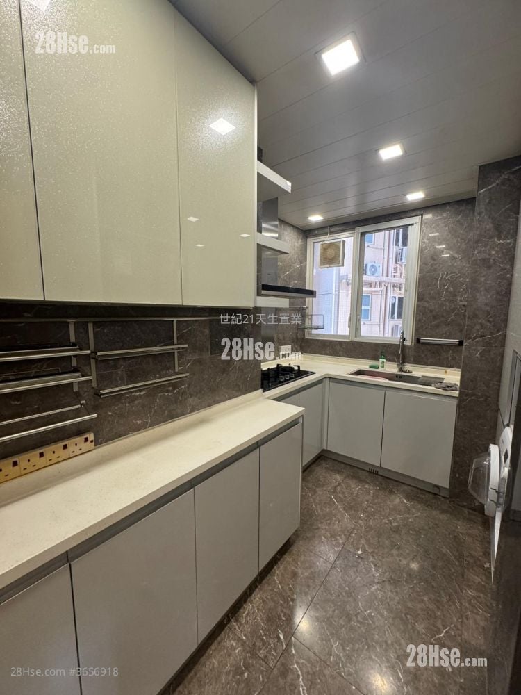 星堤 租盘 4 房 , 3 浴室 918 平方尺