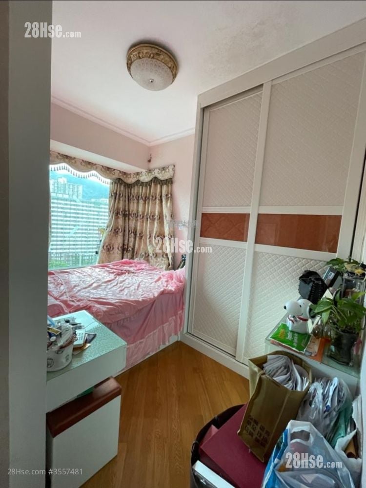 The Riverpark Sell 3 Bedrooms , 2 Bathrooms 725 ft²