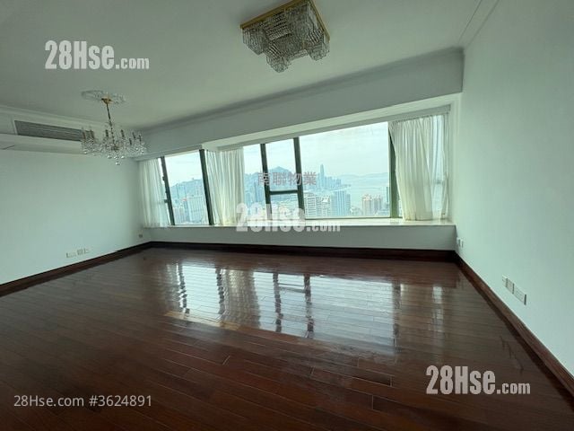 海天峰 售盘 3 房 , 3 浴室 935 平方尺