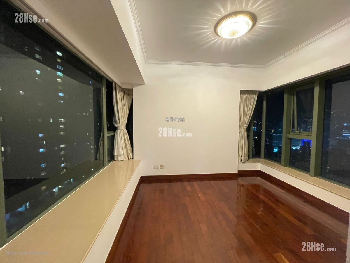 海天峰 售盘 3 房 , 3 浴室 935 平方尺