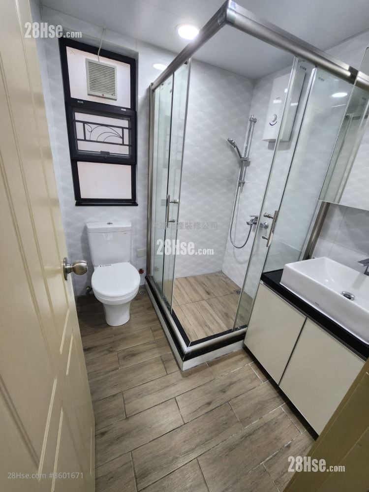 Village Rental 3 Bedrooms , 1 Bathroom 700 ft²