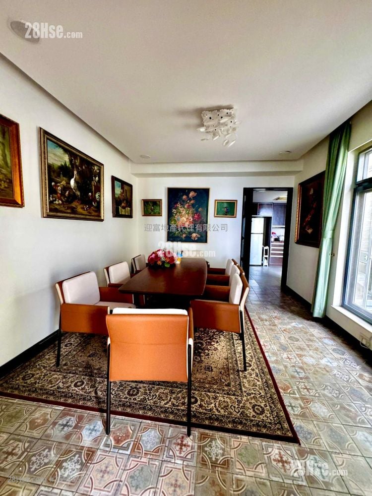 雄愉花園 售盤 4 房 , 2 浴室 1,980 平方呎