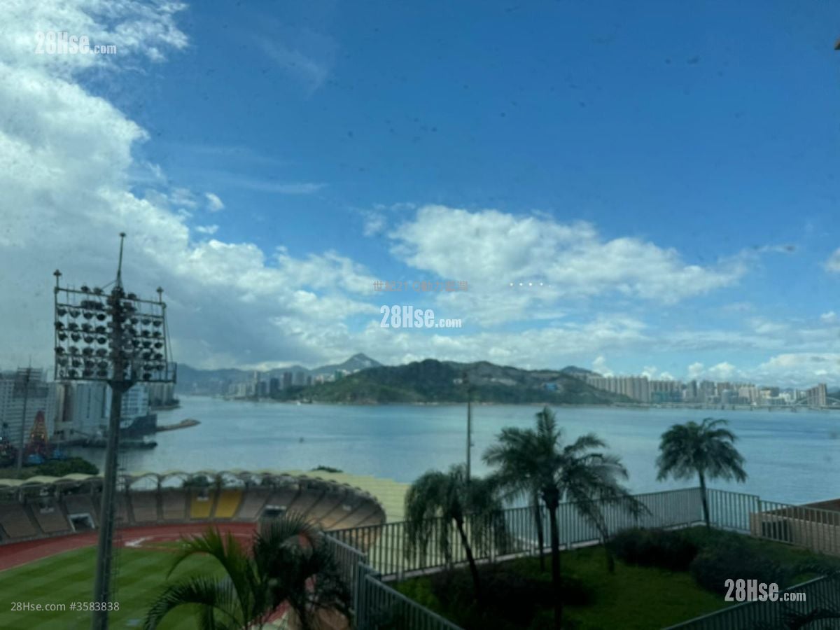 蓝湾半岛 售盘 3 房 , 2 浴室 596 平方尺