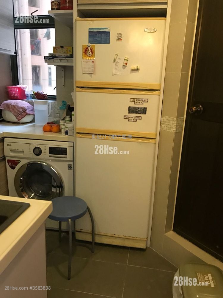 蓝湾半岛 售盘 3 房 , 2 浴室 596 平方尺