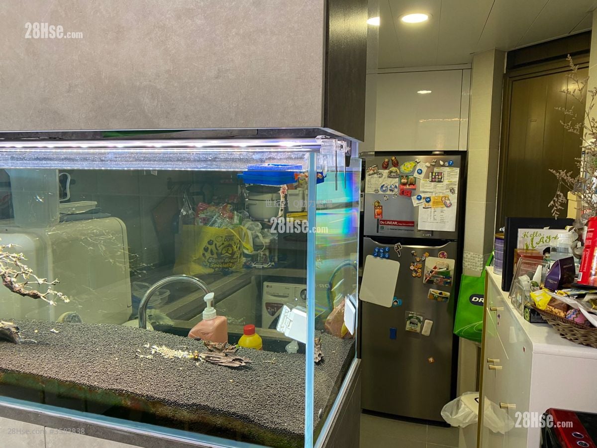 蓝湾半岛 售盘 3 房 , 2 浴室 596 平方尺