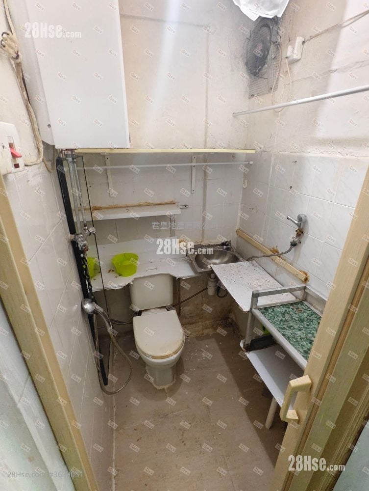 上海街705号 售盘 4 房 , 2 浴室 560 平方尺