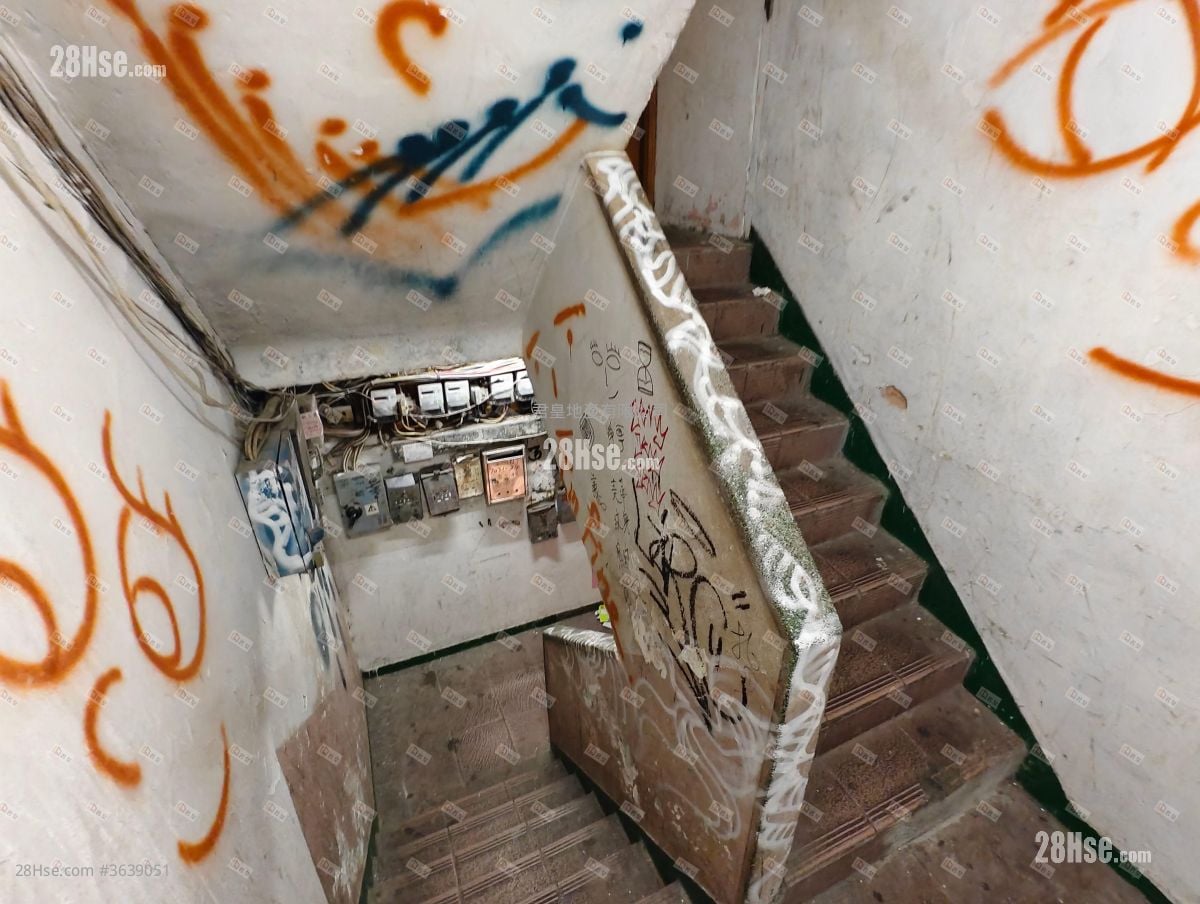 上海街705号 售盘 4 房 , 2 浴室 560 平方尺