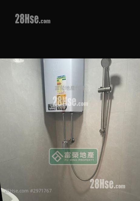 Tsung Nga Building Sell 3 Bedrooms 524 ft²