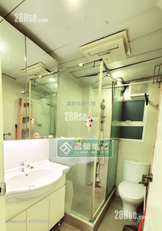 Lee Fat Building Sell 3 Bedrooms , 1 Bathroom 619 ft²