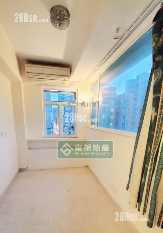 Lee Fat Building Sell 3 Bedrooms , 1 Bathroom 619 ft²
