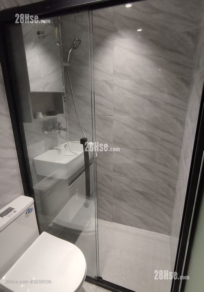 兆安大厦 租盘 开放式间隔 , 1 浴室 240 平方尺