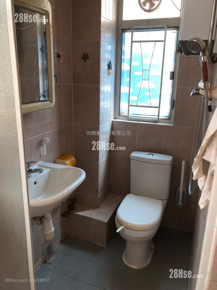 保基大廈 售盤 182 平方呎