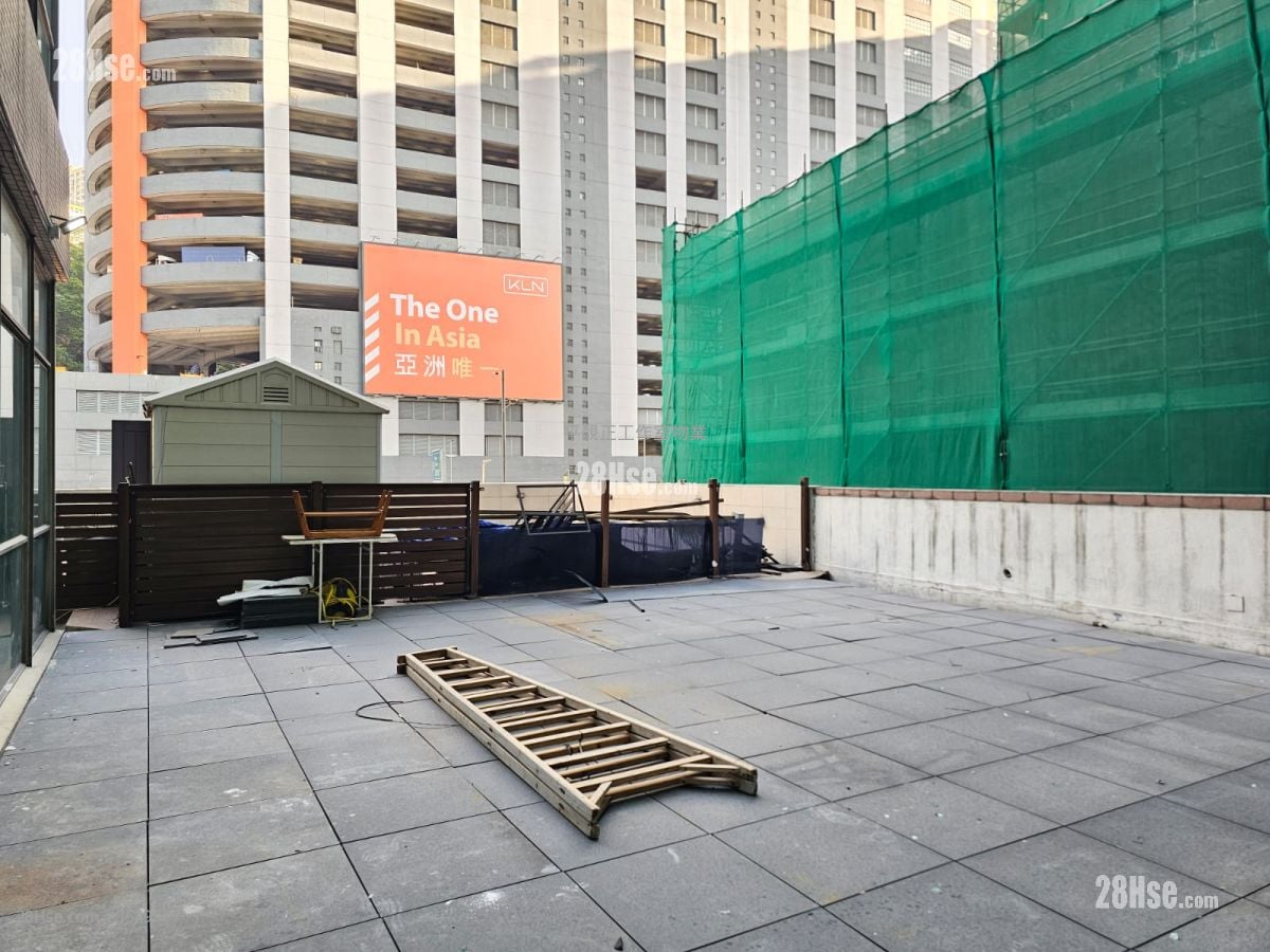 Ew International Tower Rental