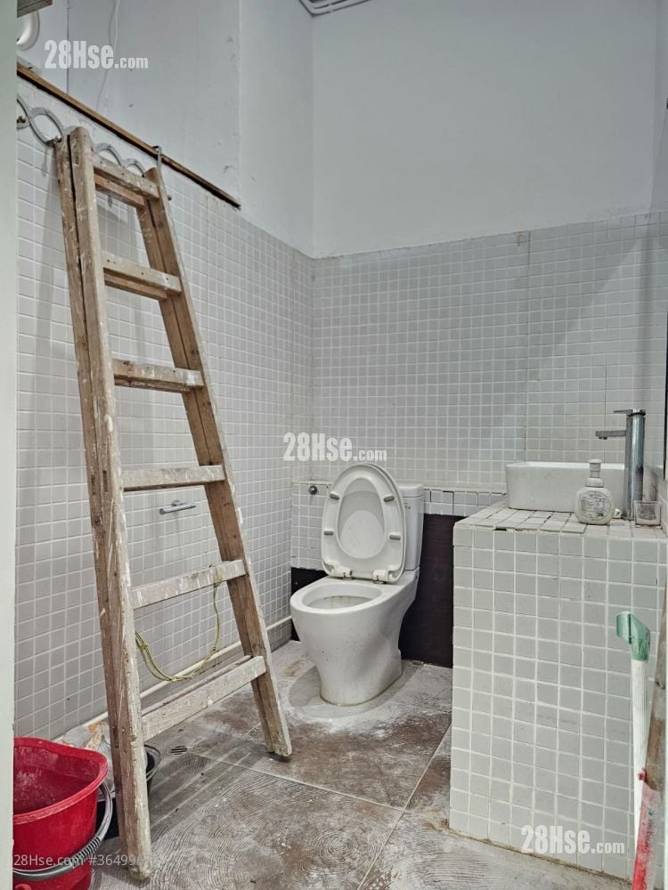 Ew International Tower Rental