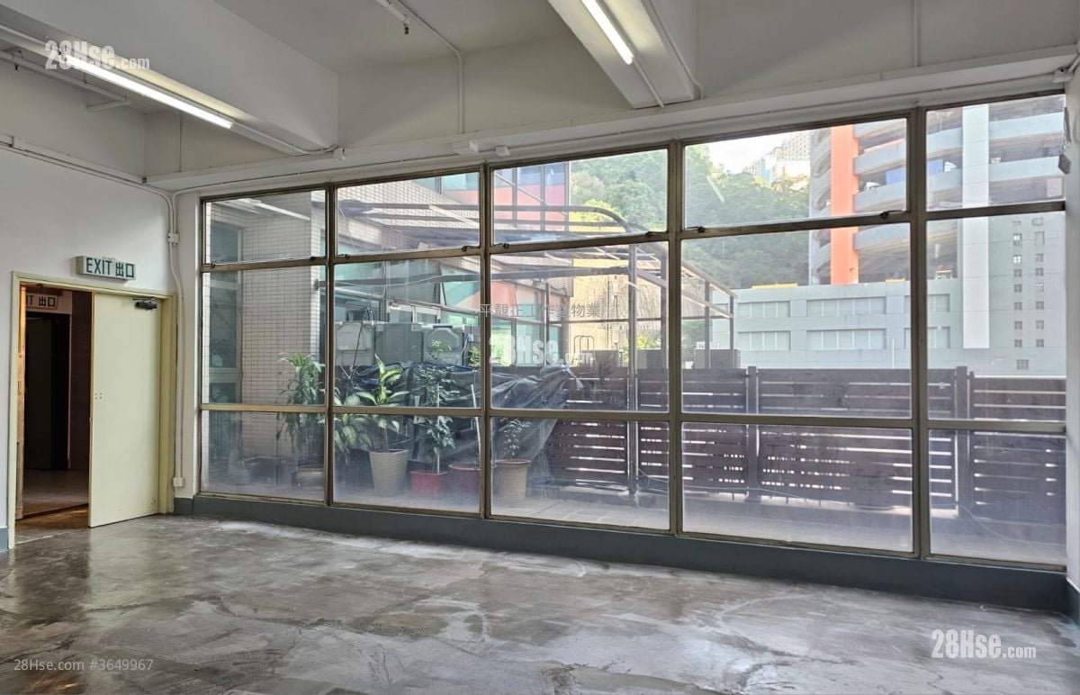 Ew International Tower Rental