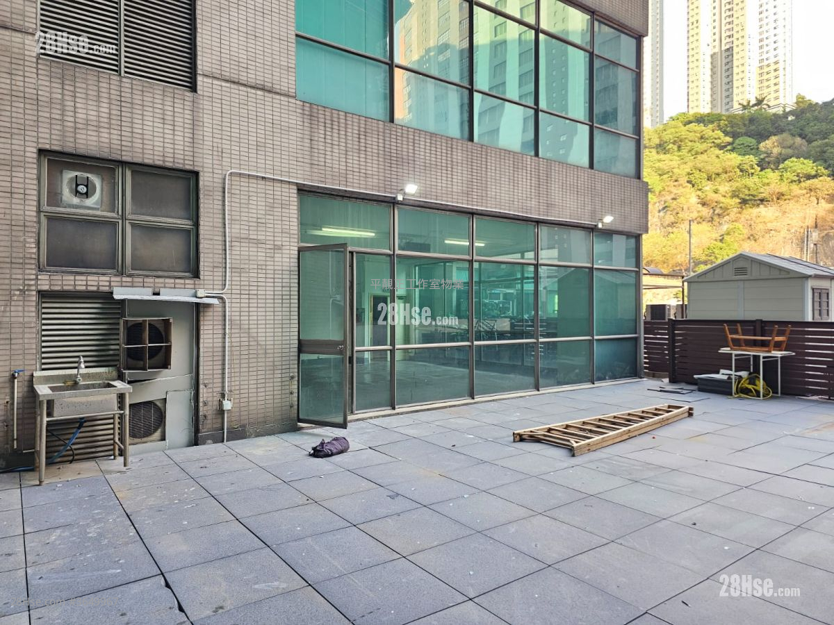 Ew International Tower Rental