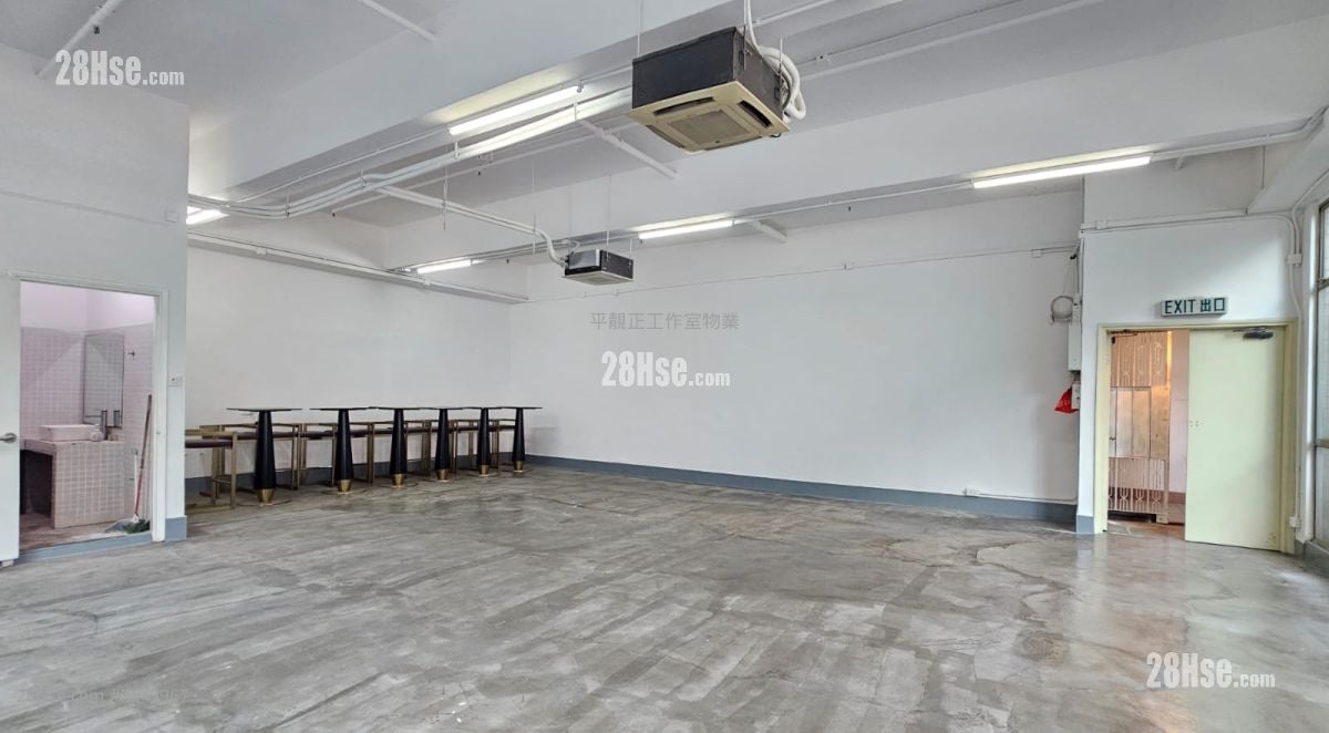 Ew International Tower Rental