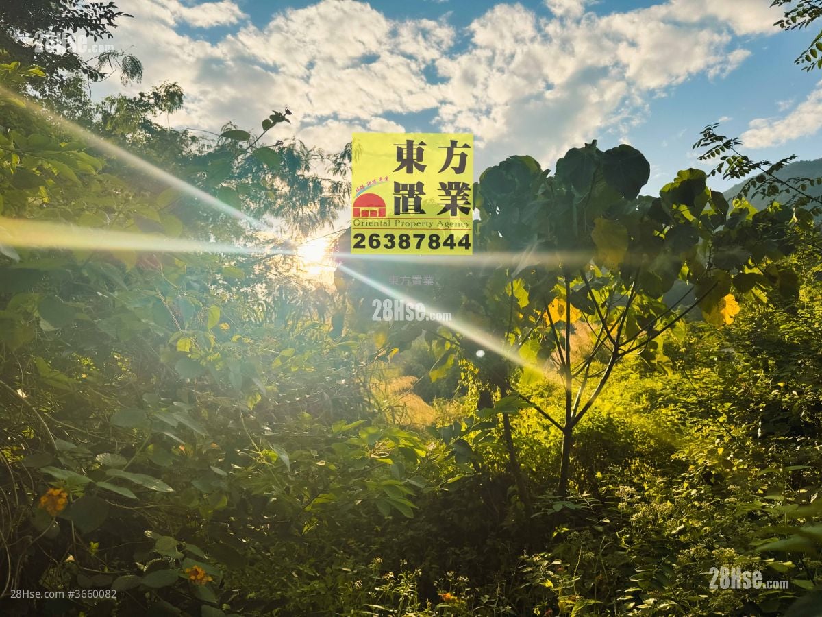 Land Sell 111,949 ft²