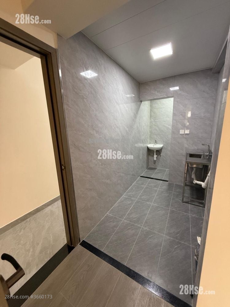 华德大厦 售盘 241 平方尺