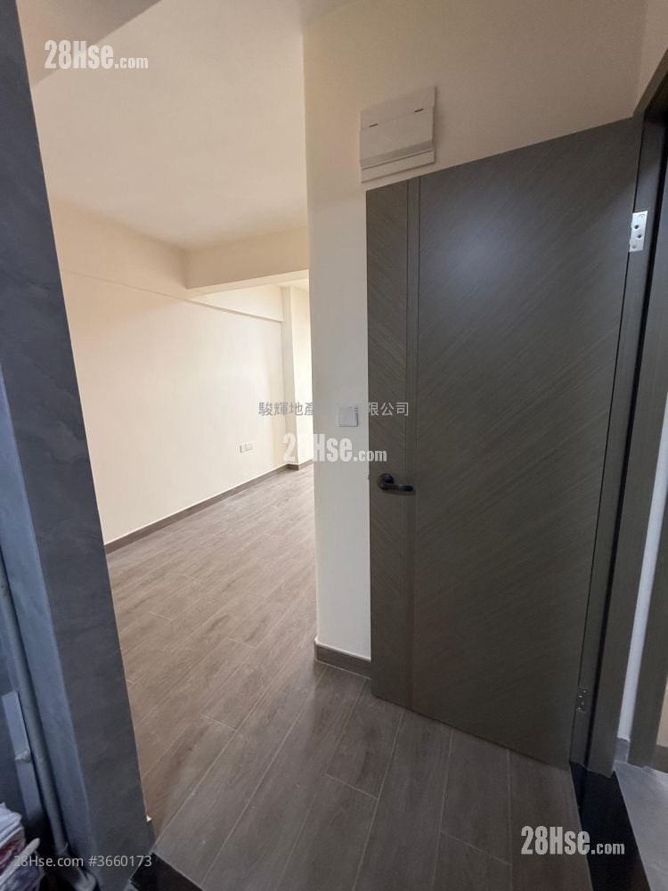 华德大厦 售盘 241 平方尺