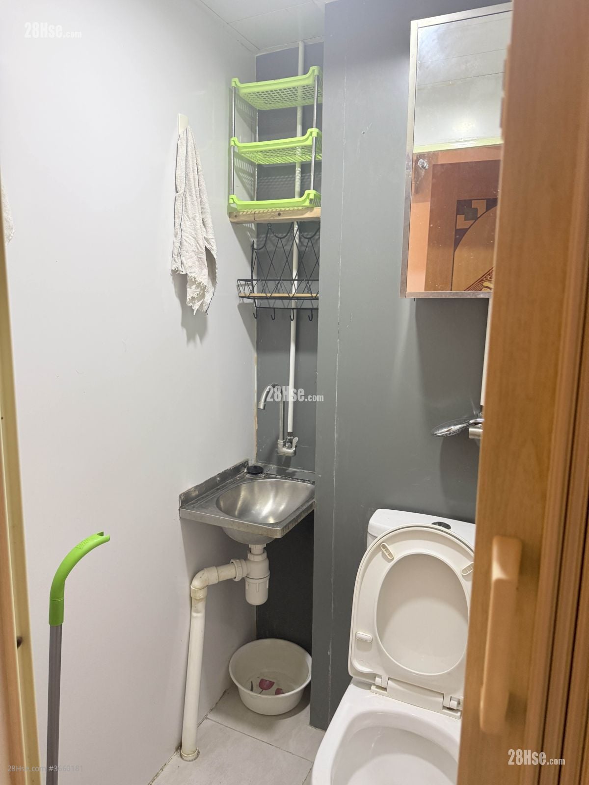 大角咀大厦 租盘 1 房 , 1 浴室