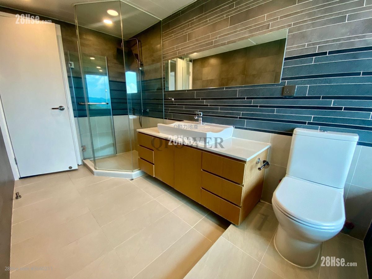 欢景花园 租盘 4 房 , 5+ 浴室 2,196 平方尺