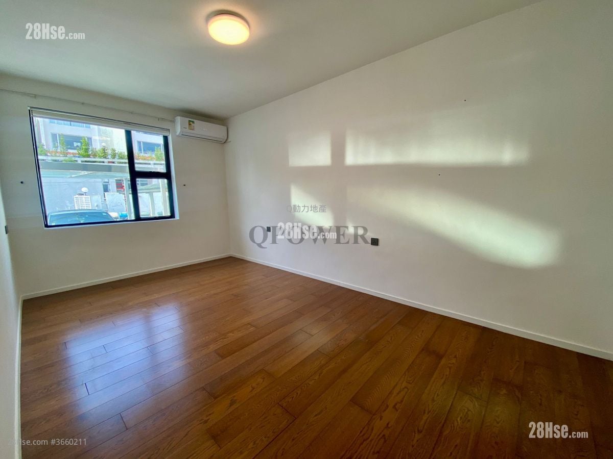 欢景花园 租盘 4 房 , 5+ 浴室 2,196 平方尺