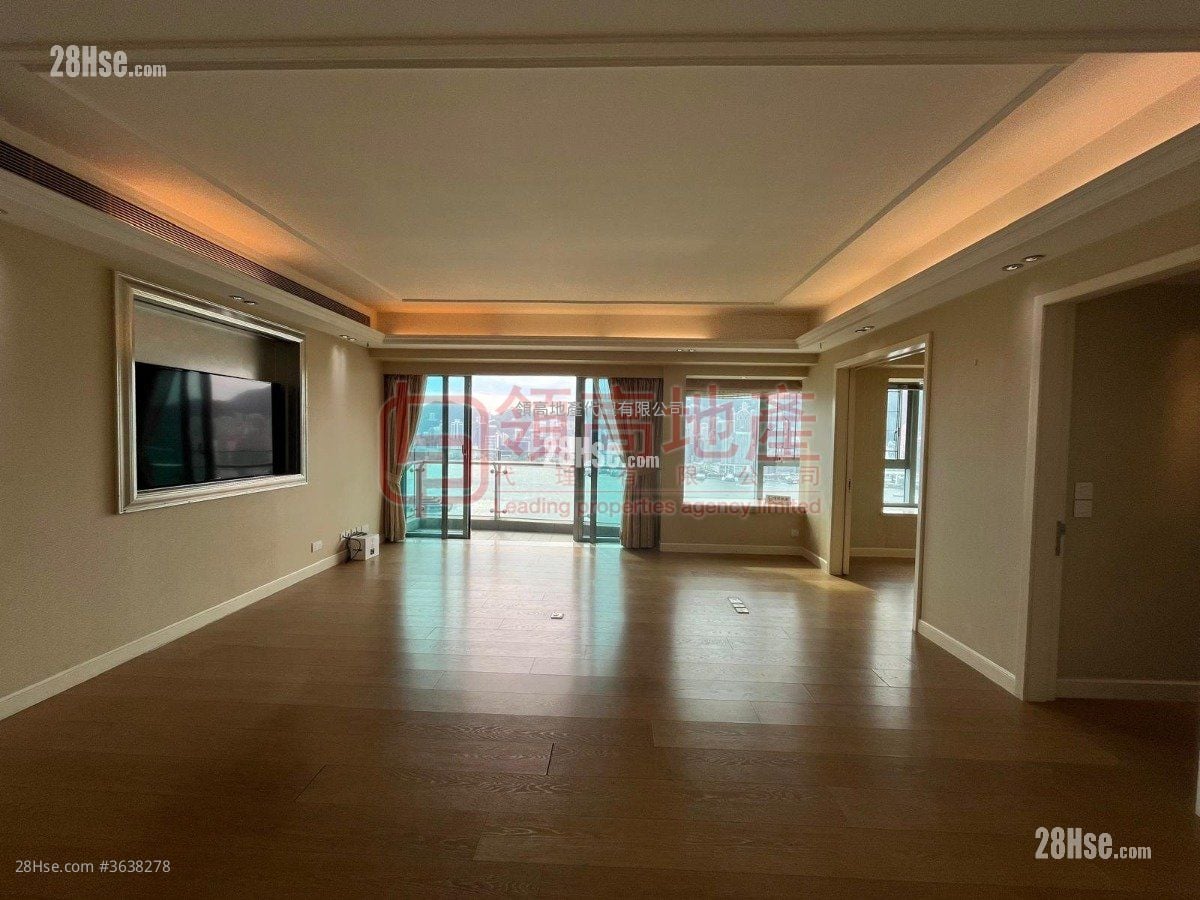 The Harbourside Sell 5+ Bedrooms , 3 Bathrooms 2,110 ft²