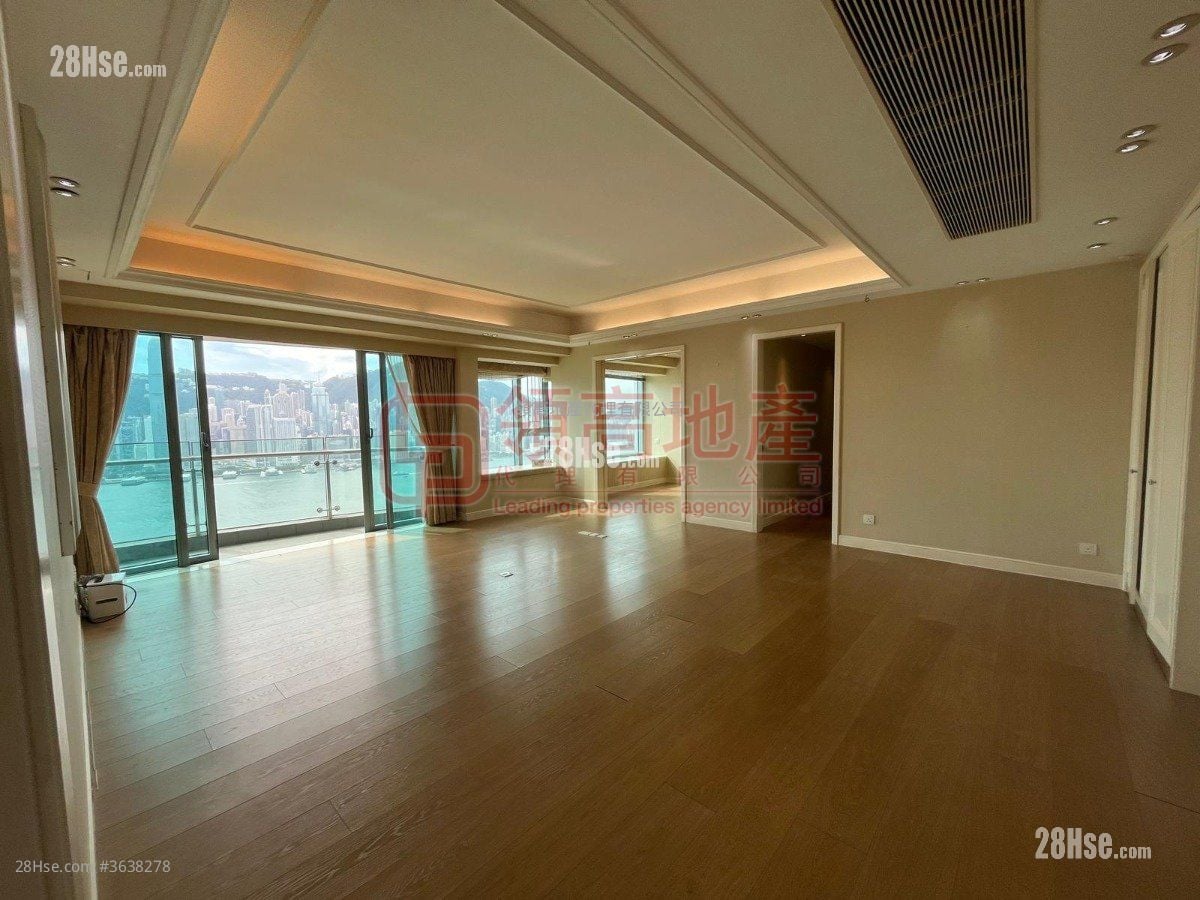 The Harbourside Sell 5+ Bedrooms , 3 Bathrooms 2,110 ft²