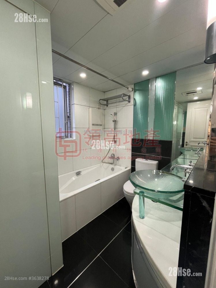 The Harbourside Sell 5+ Bedrooms , 3 Bathrooms 2,110 ft²