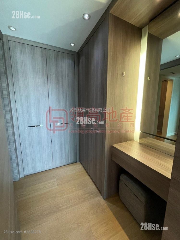 The Harbourside Sell 5+ Bedrooms , 3 Bathrooms 2,110 ft²