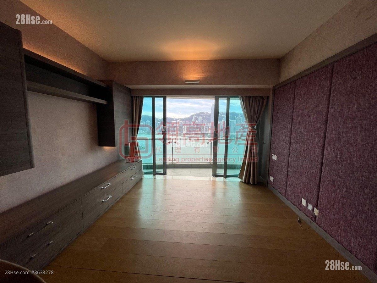 The Harbourside Sell 5+ Bedrooms , 3 Bathrooms 2,110 ft²