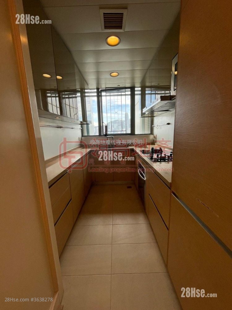 The Harbourside Sell 5+ Bedrooms , 3 Bathrooms 2,110 ft²